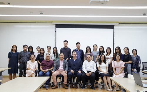 Hội thảo quốc tế về Dệt may điện tử, Internet vạn vật và Trí tuệ nhân tạo với ứng dụng trong chăm sóc sức khỏe (E-textiles, Internet of Things, and Artificial Intelligence with applications in Healthcare)